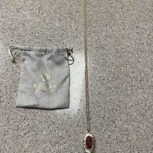 Kendra Scott Aggie Maroon Gem Gold Necklace